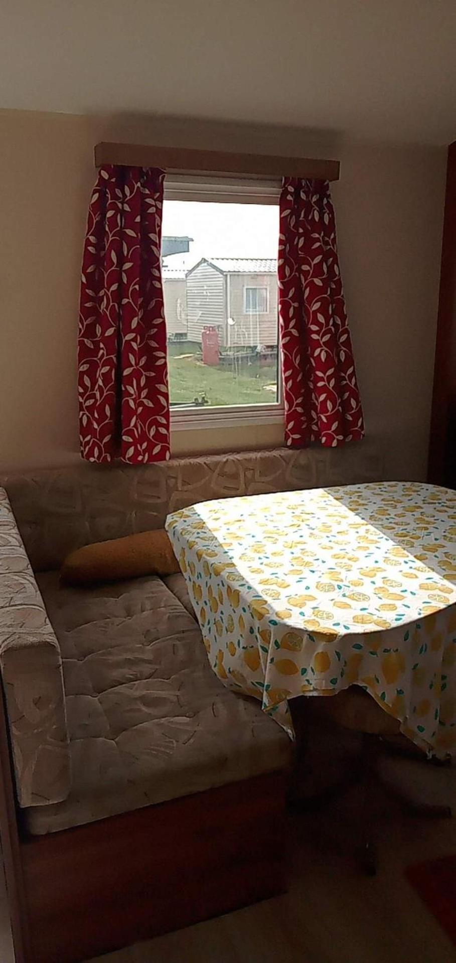 Caledonian Caravan Jaywick Sands Eksteriør billede
