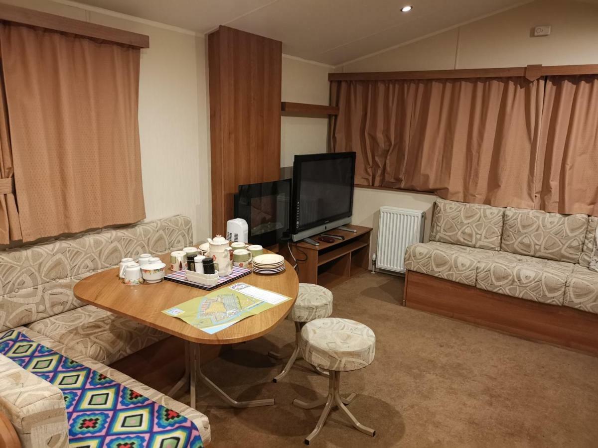 Caledonian Caravan Jaywick Sands Eksteriør billede